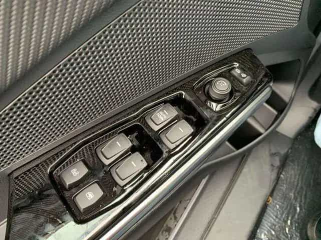 KGM Tivoli Spezial 1.5T-GDI MT 2WD 06/2025-photo-14
