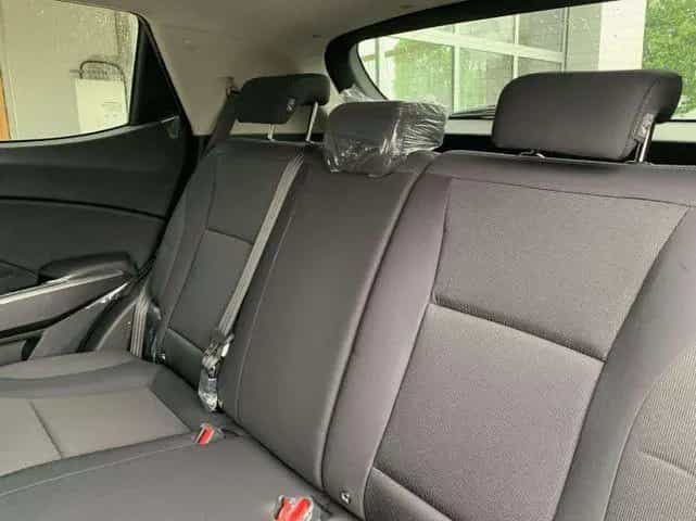KGM Tivoli Spezial 1.5T-GDI MT 2WD 06/2025-photo-8