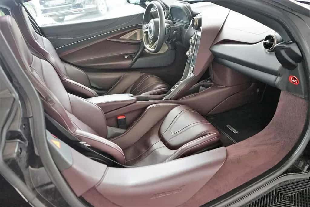 McLaren 720S Coupé Performace Carbon Lift Glas B&W 360° 10/2017-photo-18