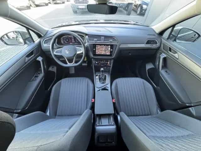 Volkswagen Tiguan Allspace 1.5 TSI DSG+LIFE+ANHÄNGEKUPPLUNG 10/2024-photo-6