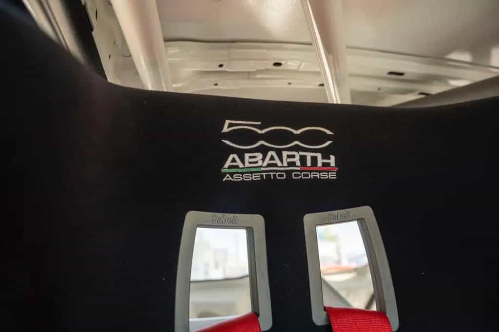 Abarth 695 /Assetto Corse/1 von 5 Stk. Straßenzulassung 03/2013-photo-22
