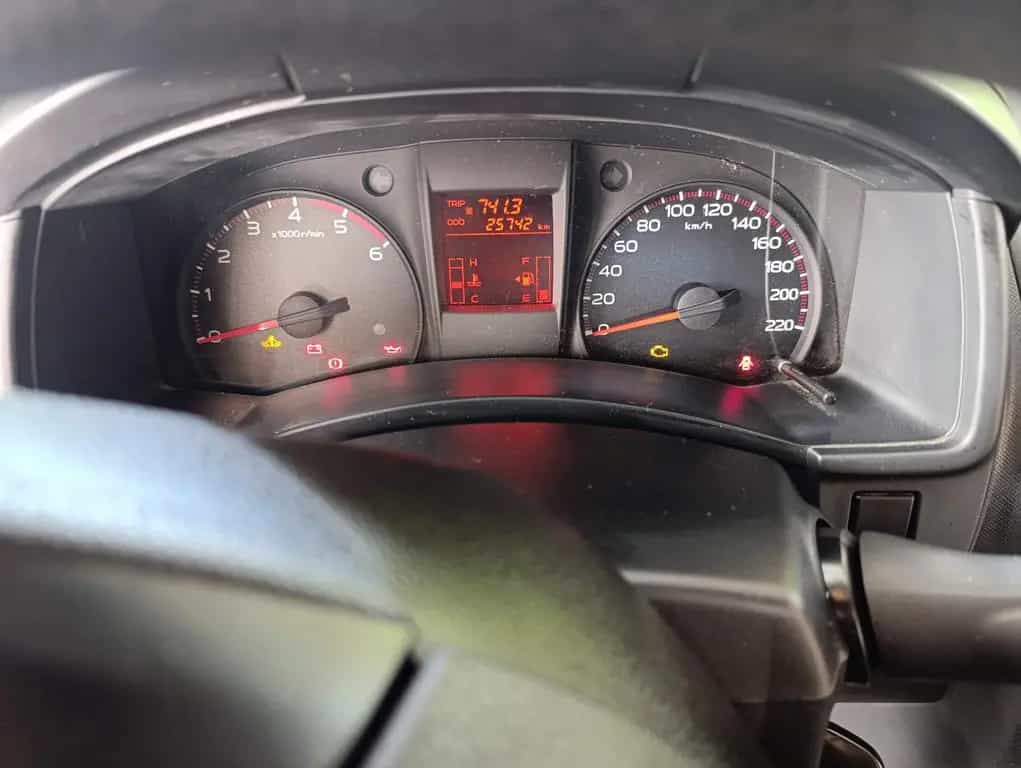 Isuzu D-Max 2.5l Diesel Cab , Pickup, Pritsche 02/2016-photo-11