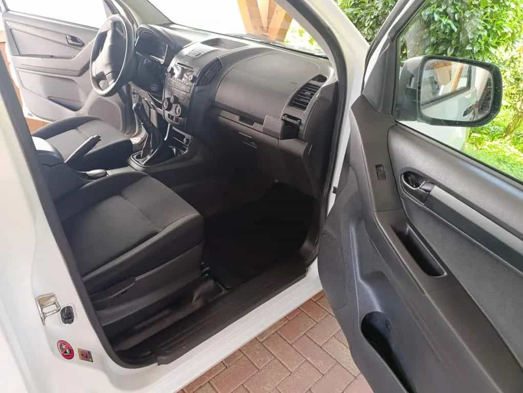 Isuzu D-Max 2.5l Diesel Cab , Pickup, Pritsche 02/2016-photo-7