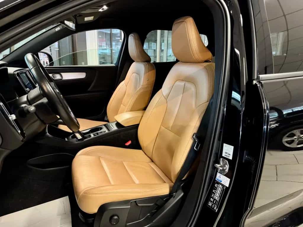 Volvo XC40 2.0 T5 AWD AUT LEDER NAVI LED CAM SHZ PDC 05/2018-photo-10