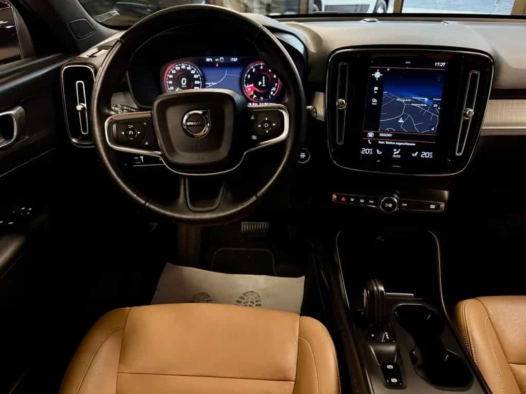 Volvo XC40 2.0 T5 AWD AUT LEDER NAVI LED CAM SHZ PDC 05/2018-photo-11