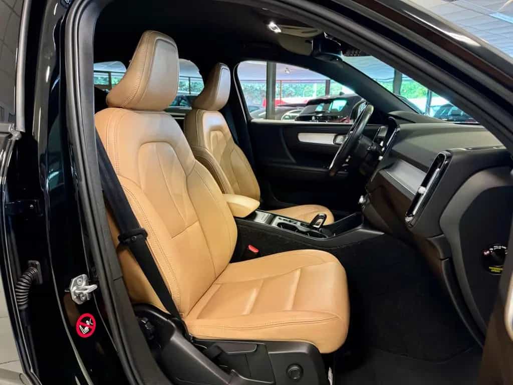 Volvo XC40 2.0 T5 AWD AUT LEDER NAVI LED CAM SHZ PDC 05/2018-photo-12