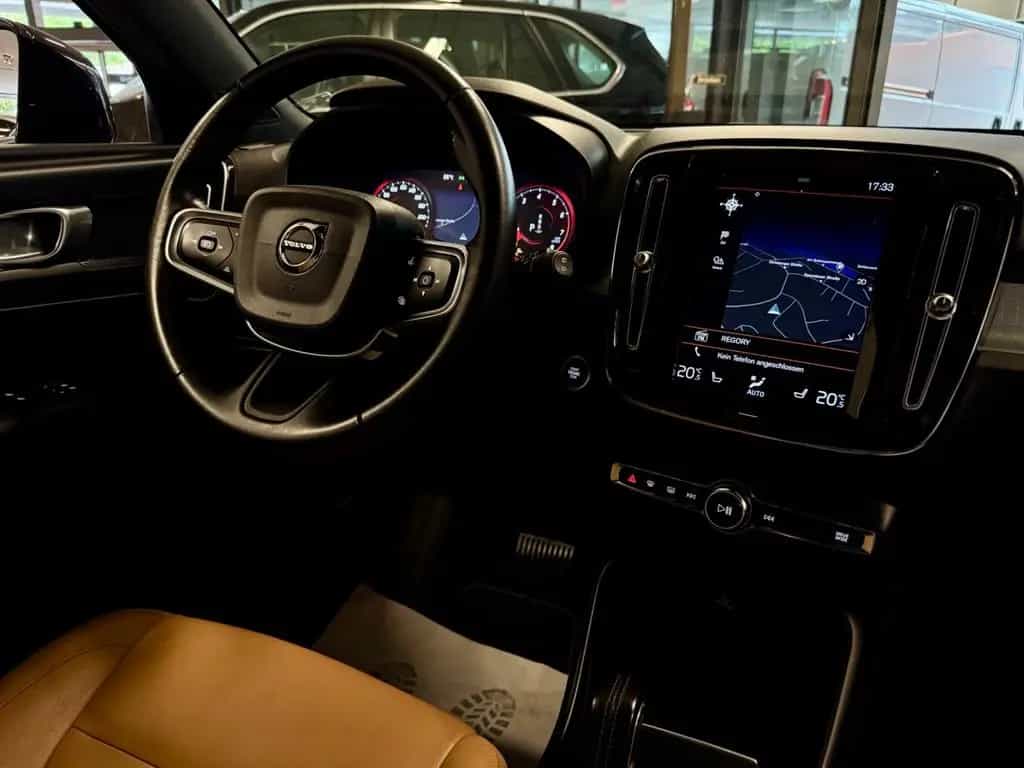 Volvo XC40 2.0 T5 AWD AUT LEDER NAVI LED CAM SHZ PDC 05/2018-photo-15