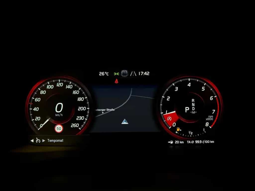 Volvo XC40 2.0 T5 AWD AUT LEDER NAVI LED CAM SHZ PDC 05/2018-photo-26