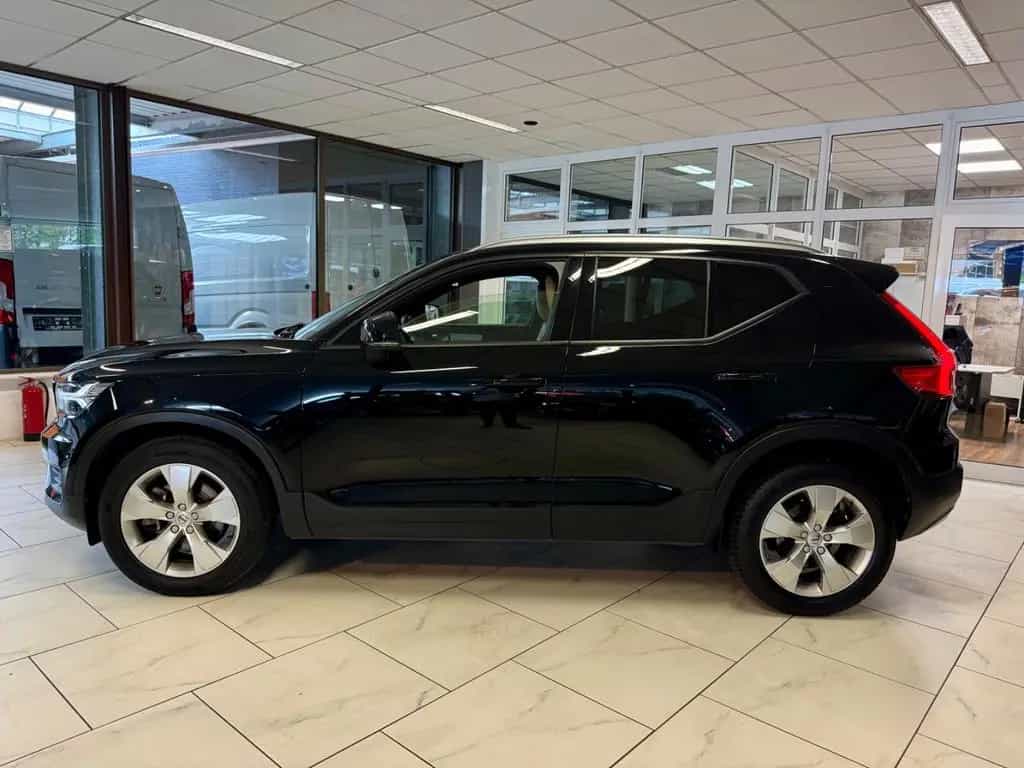 Volvo XC40 2.0 T5 AWD AUT LEDER NAVI LED CAM SHZ PDC 05/2018-photo-4