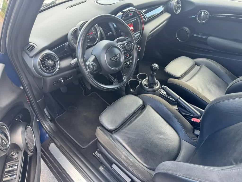 MINI ONE Cabrio One 1,5 75 kW /Leder/LED-Scheinwerfer 04/2018-photo-4
