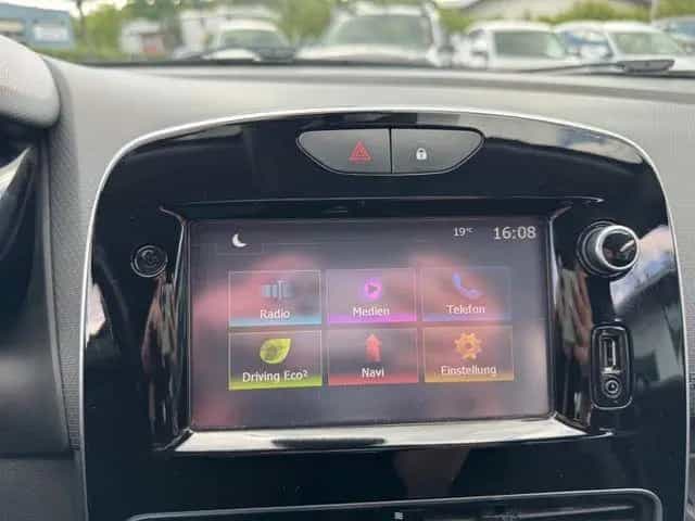 Renault Clio IV Grandtour Intens AHK Navi LED Fahrerprof 04/2018-photo-16