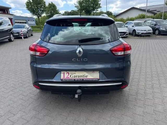 Renault Clio IV Grandtour Intens AHK Navi LED Fahrerprof 04/2018-photo-3