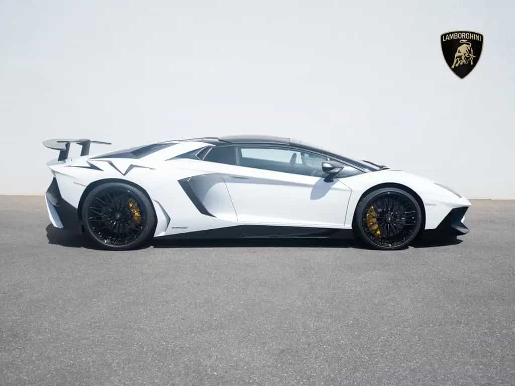 Lamborghini Aventador SV Roadster LP750-4 07/2016-photo-1