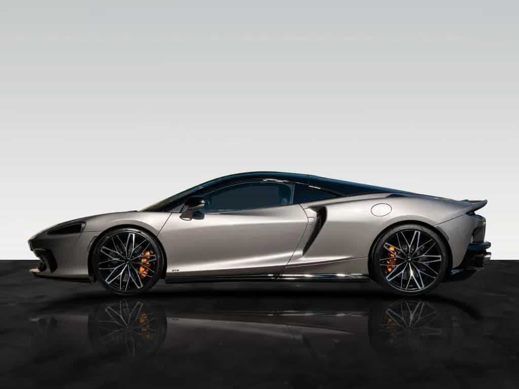 McLaren GTS Blade Silver 08/2024-photo-12