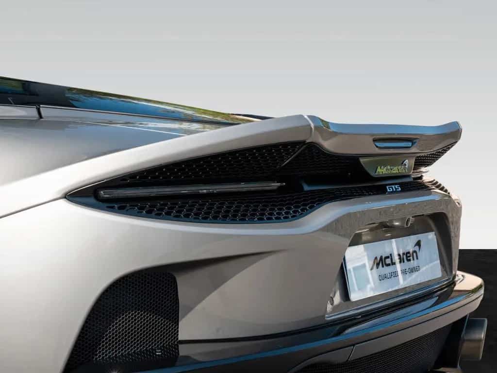 McLaren GTS Blade Silver 08/2024-photo-14