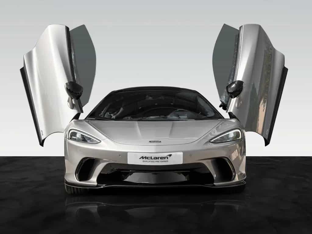 McLaren GTS Blade Silver 08/2024-photo-9