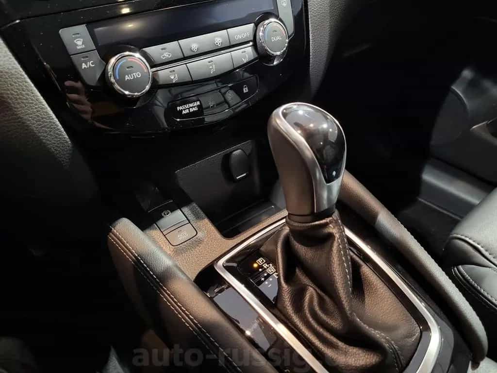 Nissan Qashqai AKARI LED*NAVI*KAMERA360°*PANO 03/2021-photo-18