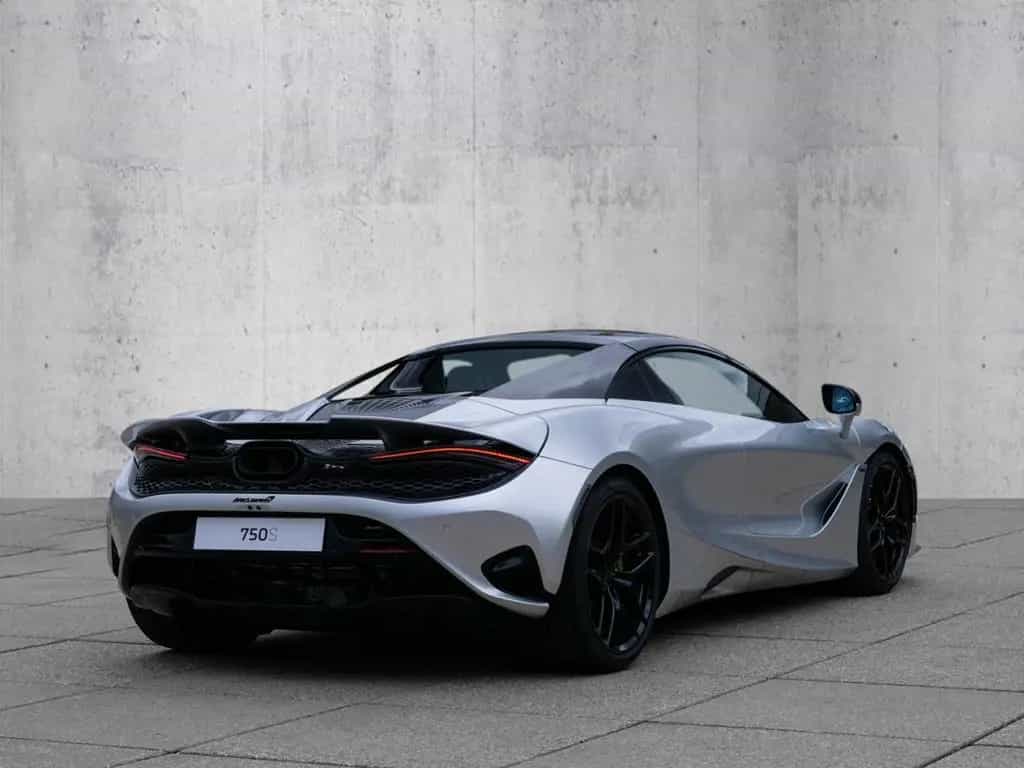 McLaren 750S Spider Carbon, Black Pack, B&W Sound 08/2025-photo-11