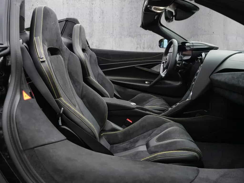 McLaren 750S Spider Carbon, Black Pack, B&W Sound 08/2025-photo-5