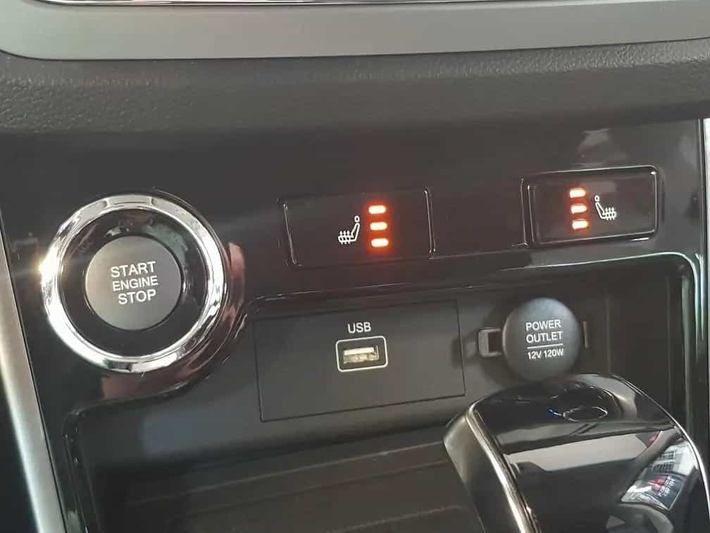 Ssangyong Korando 1.5 T-GDI Benzin Ruby AT 2WD 02/2023-photo-14
