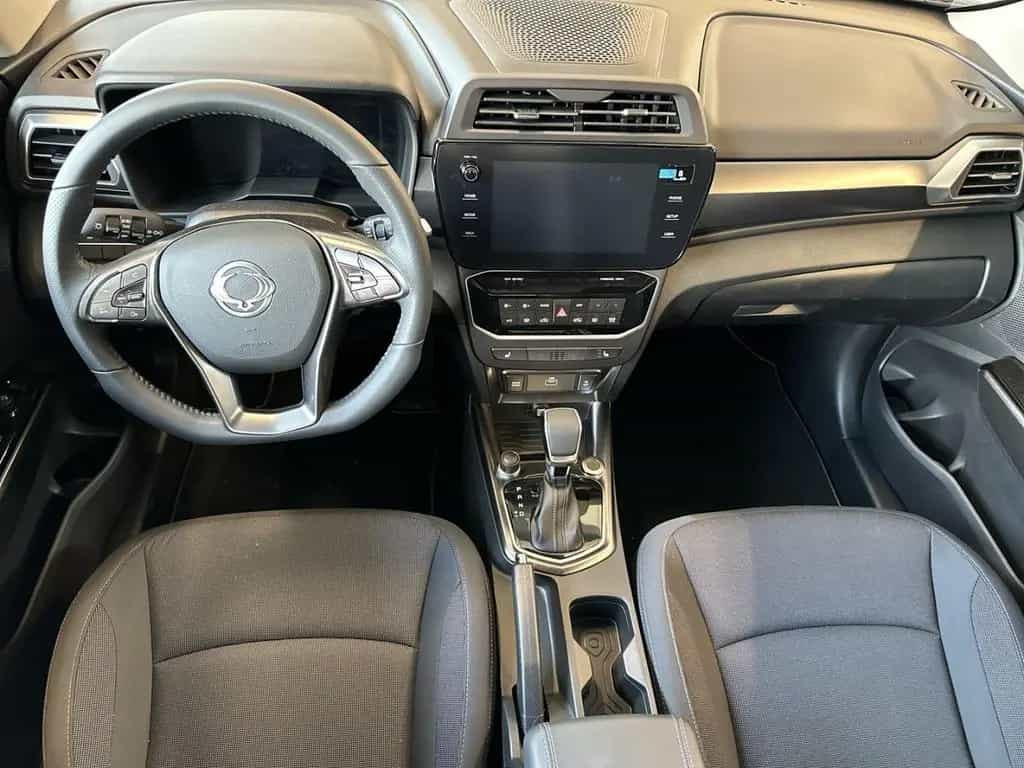 KGM Tivoli Nomad AT Navi LED CarPlay SHZ. null-photo-11