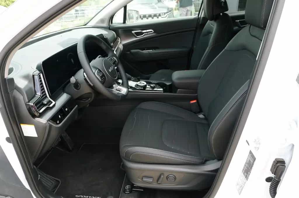 Kia Sportage 1.6 T-GDI DCT /Spirit/DriveWise Park + 10/2025-photo-10