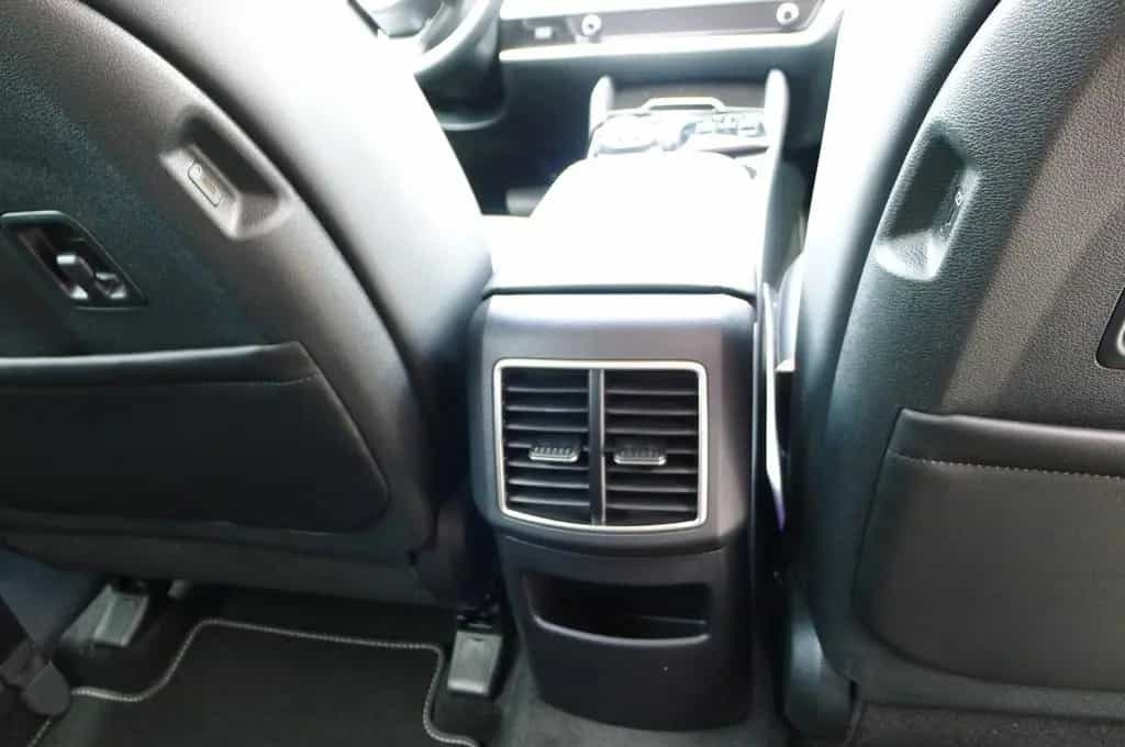 Kia Sportage 1.6 T-GDI DCT /Spirit/DriveWise Park + 10/2025-photo-5