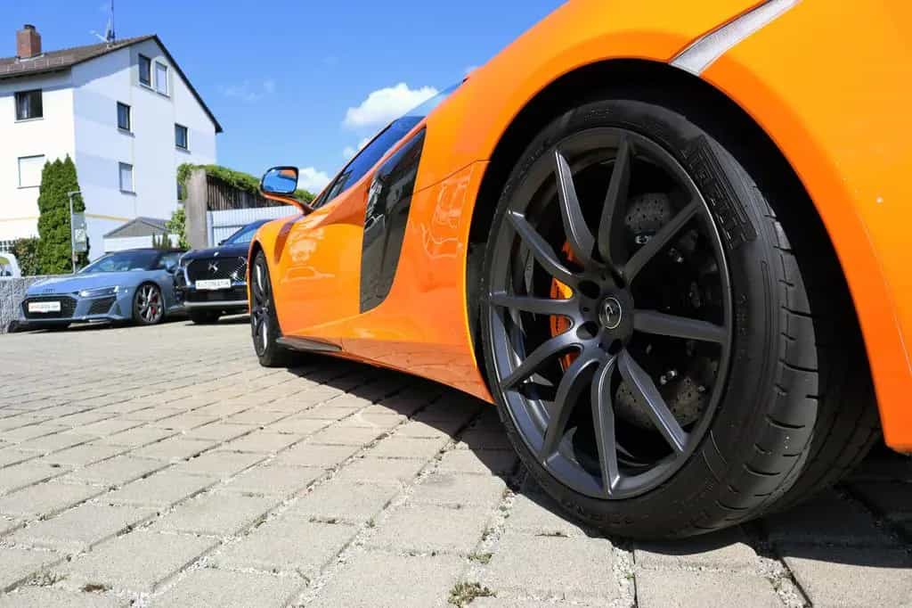 McLaren 650S Spider*CARBON unlimited*ca. 30.000€*Lift*1A 08/2014-photo-15