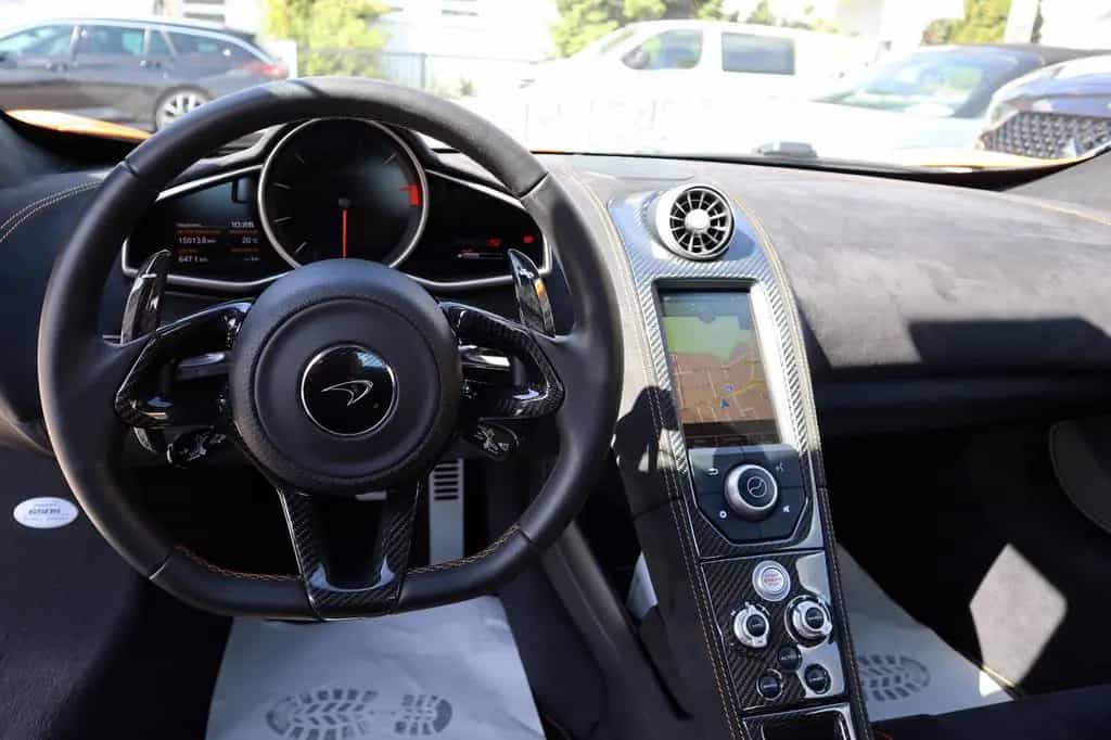 McLaren 650S Spider*CARBON unlimited*ca. 30.000€*Lift*1A 08/2014-photo-8