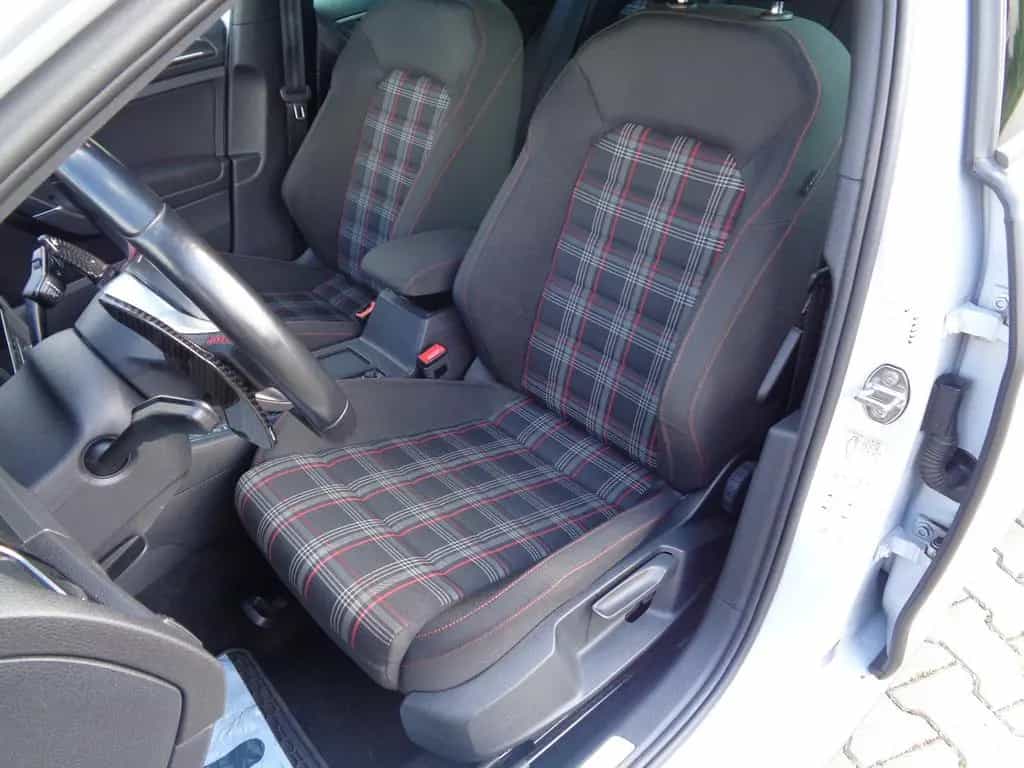 Volkswagen Golf VII Lim. GTI 250 € mon.Rate 1J Geb.G 05/2018-photo-15