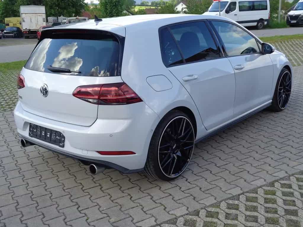 Volkswagen Golf VII Lim. GTI 250 € mon.Rate 1J Geb.G 05/2018-photo-5