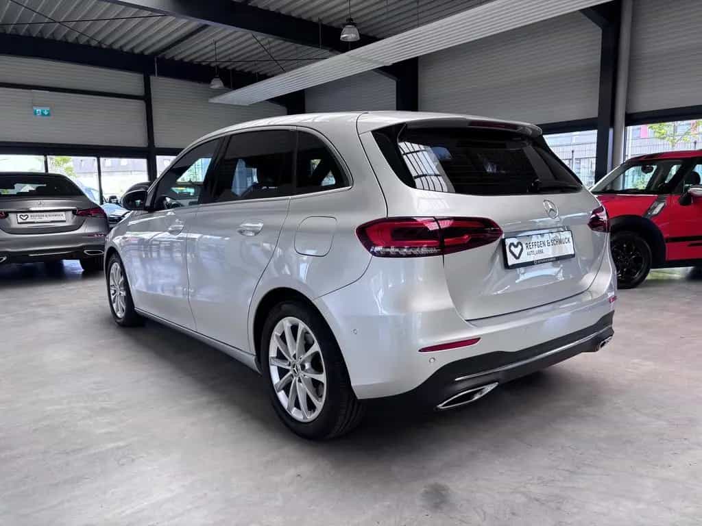 Mercedes-Benz B-Class 220 4M AUTOMATIK+KLIMA+NAVI+LED+KAMERA+ALU+TÜV 06/2020-photo-19