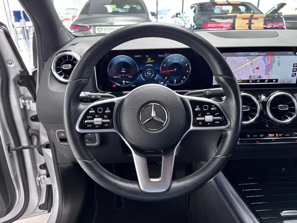 Mercedes-Benz B-Class 220 4M AUTOMATIK+KLIMA+NAVI+LED+KAMERA+ALU+TÜV 06/2020-photo-21