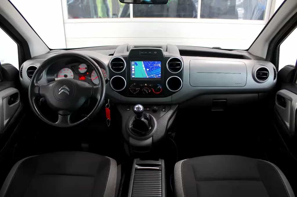 Citroën Berlingo VTi 120 Multispace *PANO*NAVI*MODUTOP* 11/2015-photo-13