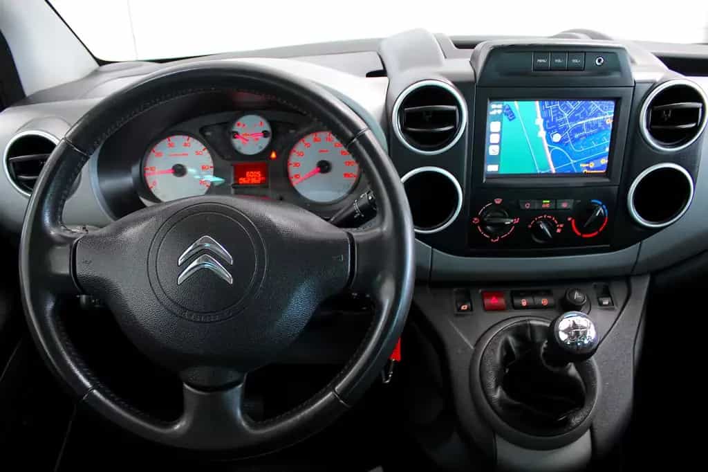 Citroën Berlingo VTi 120 Multispace *PANO*NAVI*MODUTOP* 11/2015-photo-14