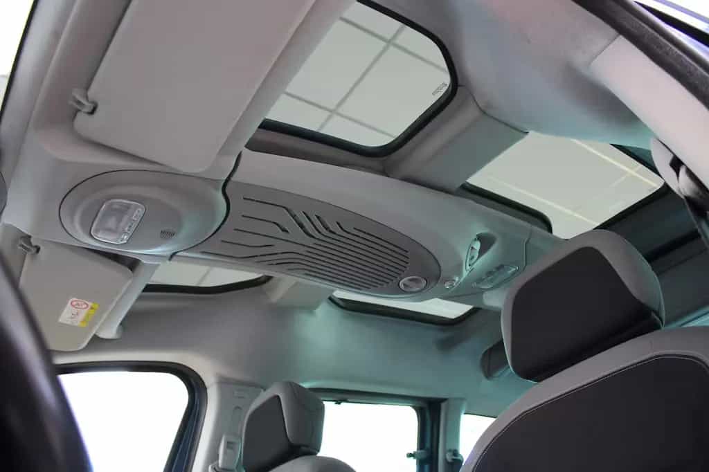 Citroën Berlingo VTi 120 Multispace *PANO*NAVI*MODUTOP* 11/2015-photo-22