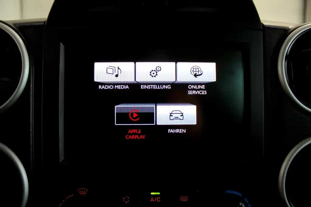 Citroën Berlingo VTi 120 Multispace *PANO*NAVI*MODUTOP* 11/2015-photo-27