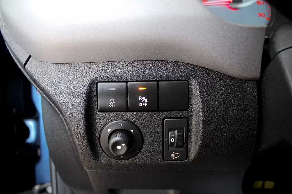 Citroën Berlingo VTi 120 Multispace *PANO*NAVI*MODUTOP* 11/2015-photo-30