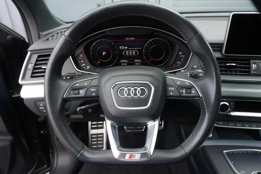 Audi Q5 quattro S-Line 360° Pano Virtual Memory Kessy 11/2017-photo-17
