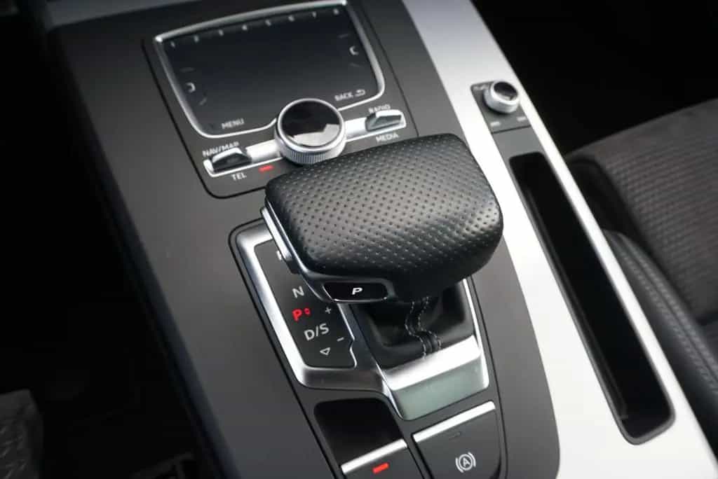 Audi Q5 quattro S-Line 360° Pano Virtual Memory Kessy 11/2017-photo-22