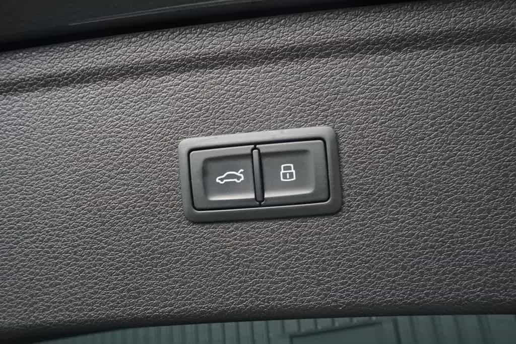 Audi Q5 quattro S-Line 360° Pano Virtual Memory Kessy 11/2017-photo-26