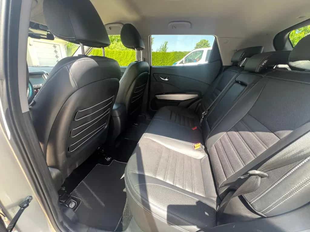 Ssangyong Tivoli 1.6,Leder,NAVI,Automt.,4x4 ! 07/2016-photo-12
