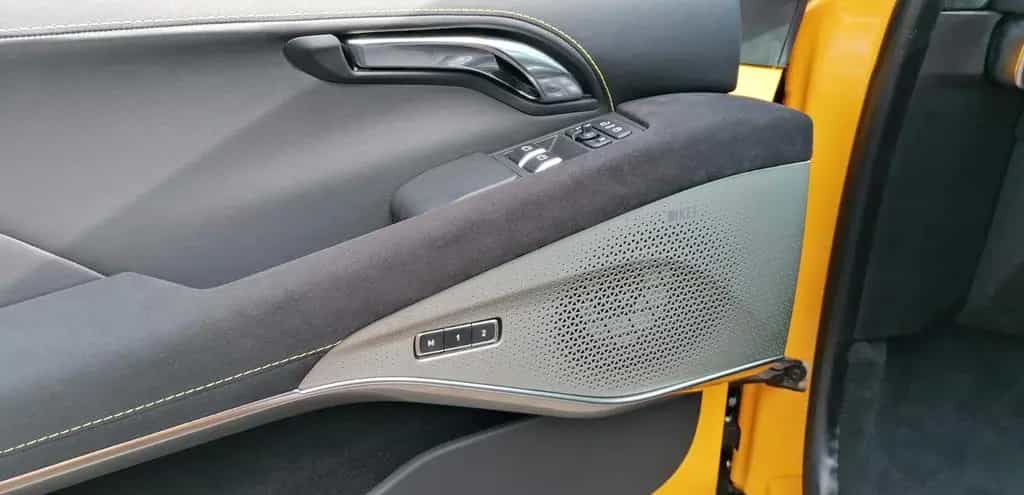 Lotus Emira V6 First Edition 04/2023-photo-16
