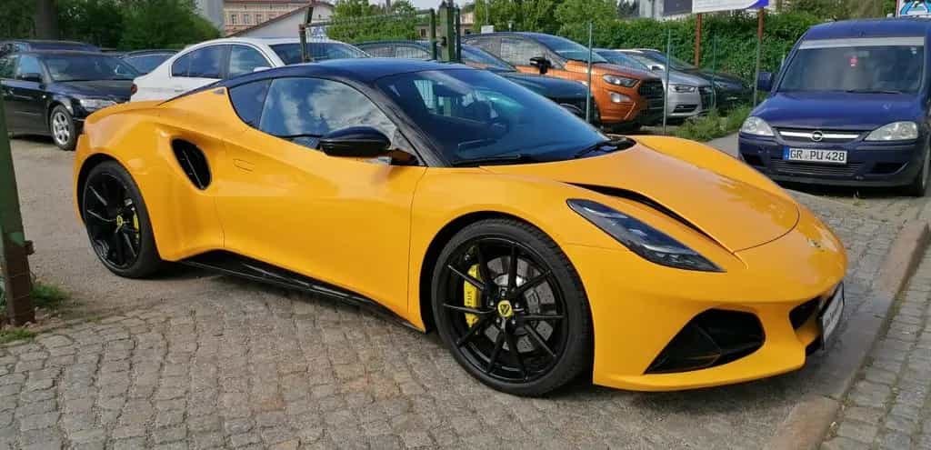 Lotus Emira V6 First Edition 04/2023-photo-2