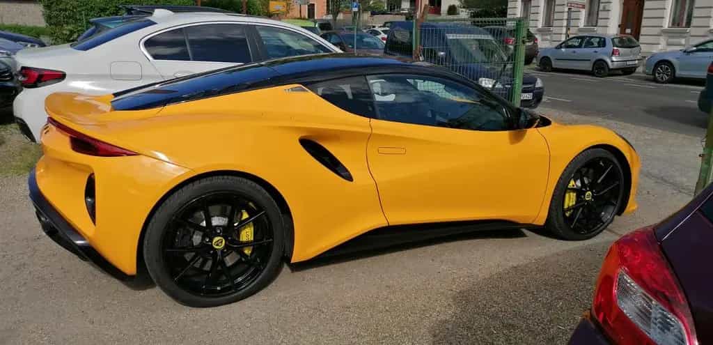 Lotus Emira V6 First Edition 04/2023-photo-4