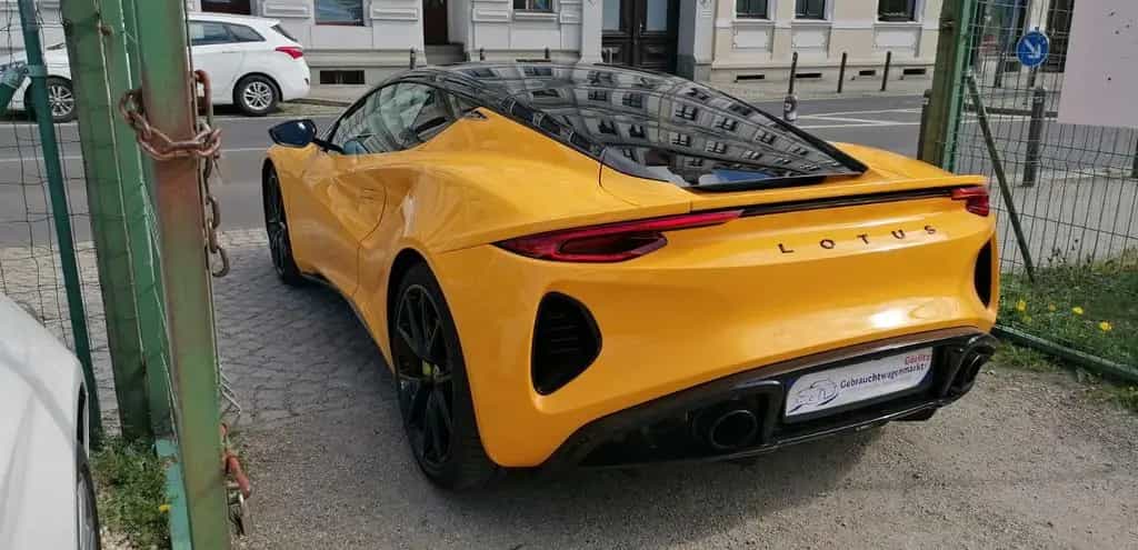 Lotus Emira V6 First Edition 04/2023-photo-8