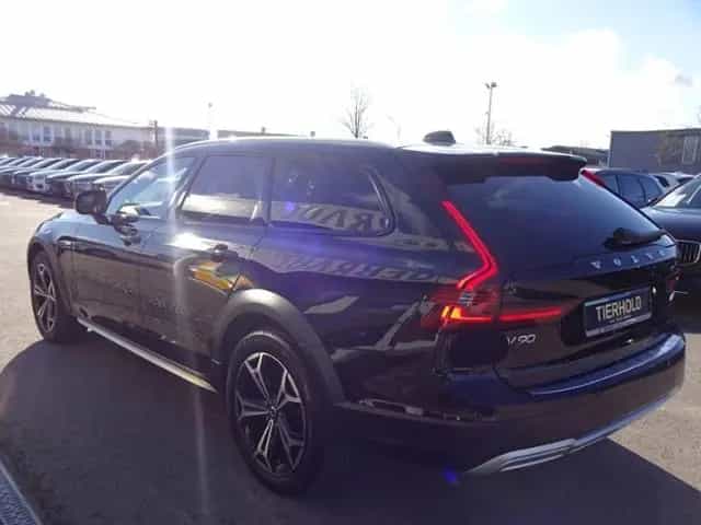 Volvo V90 Cross Country Pro B5 AWD ACC Google Standhz 01/2022-photo-4
