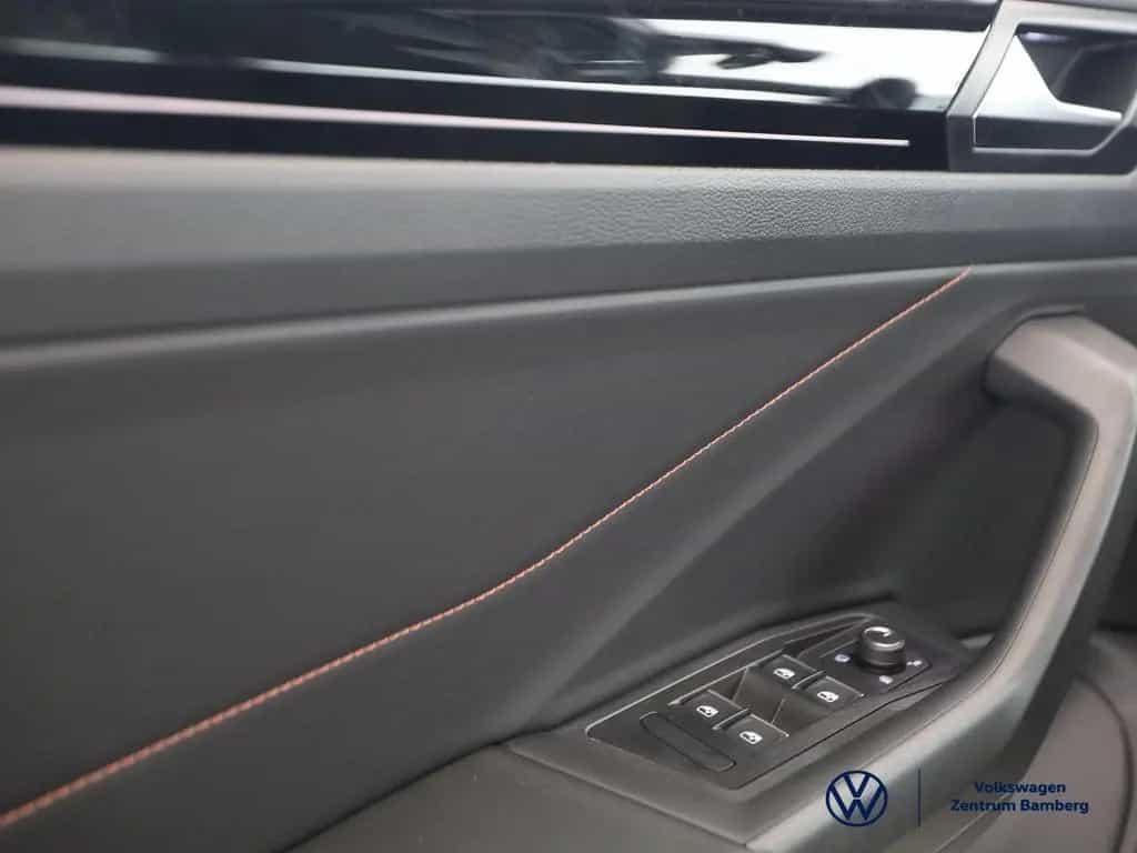 Volkswagen T-Roc Cabriolet 1.5TSI R-LINE+EditionKarmann+DSG 05/2025-photo-8
