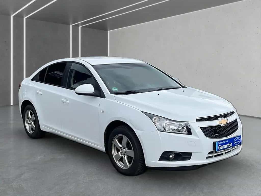 Chevrolet Cruze LT Wagen Nr 010 06/2012-photo-2