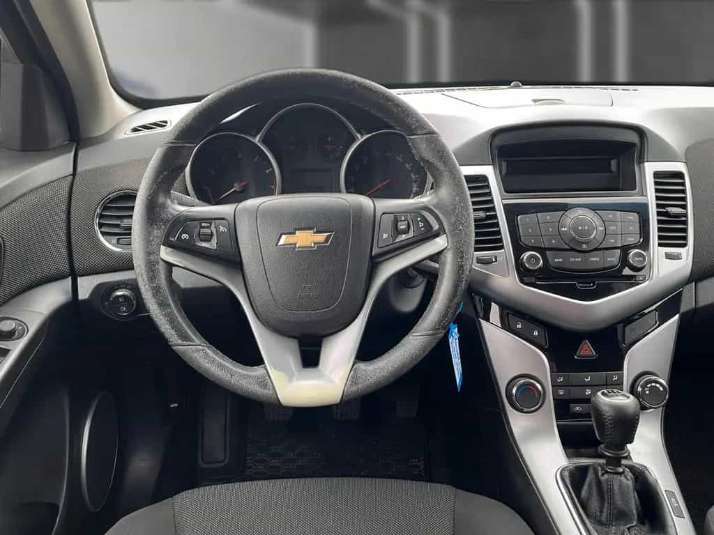 Chevrolet Cruze LT Wagen Nr 010 06/2012-photo-9
